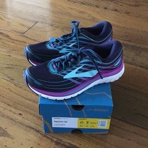 Brooks Glycerin 16 NIB